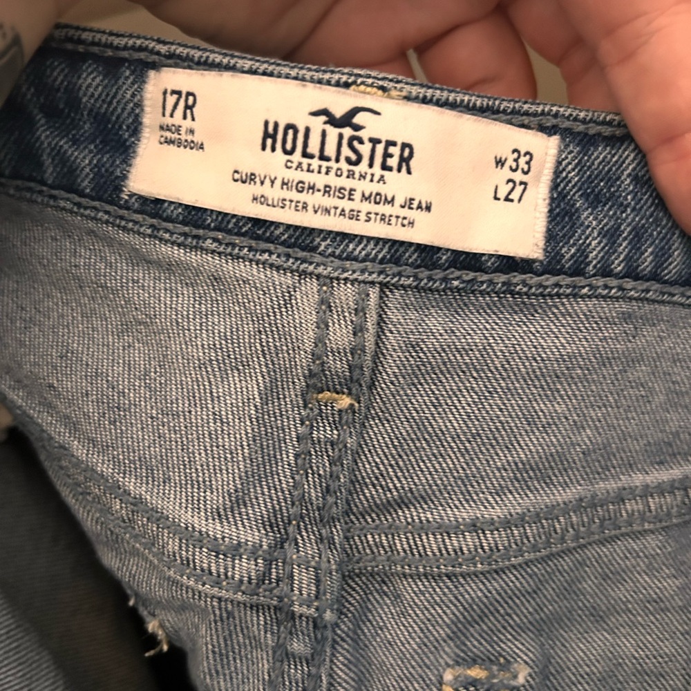 Hollister jeans